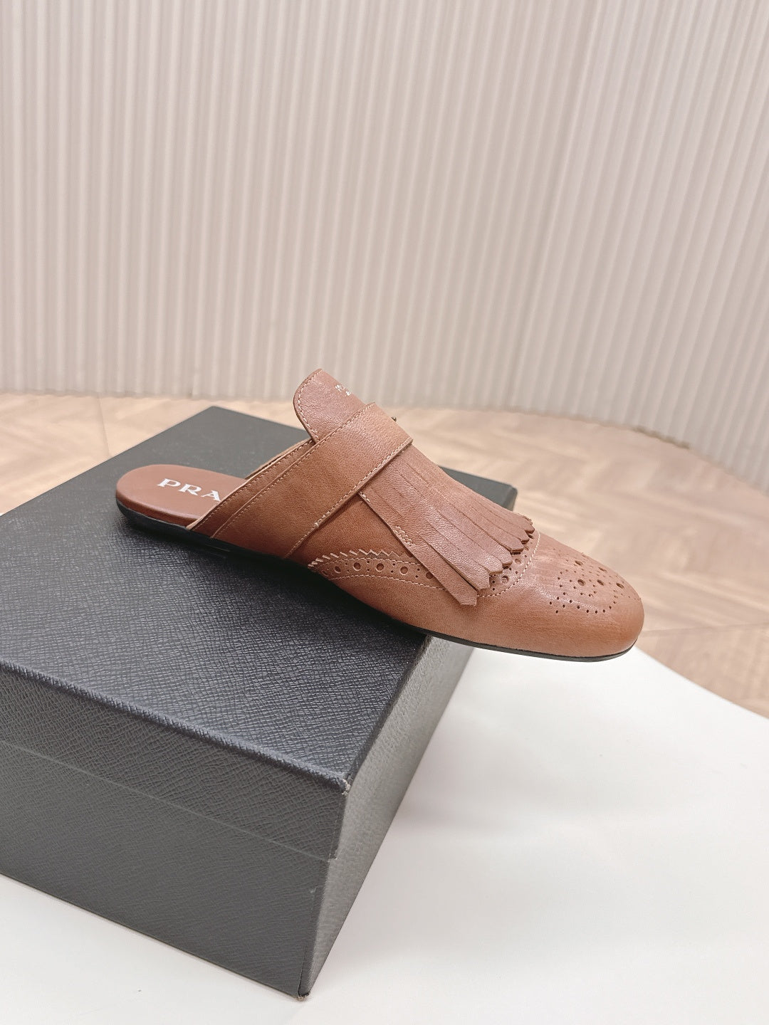 PRA 26S Mule Camel Brown Calfskin 600591