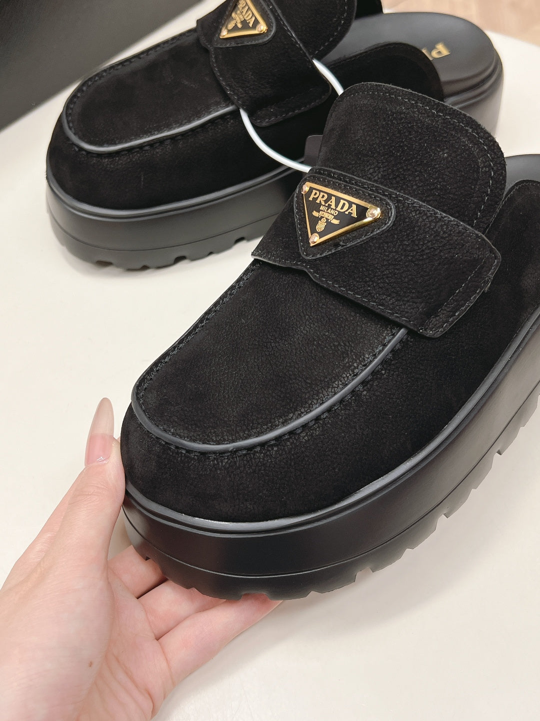 Prada 2026 Mule Grained Leather 847068