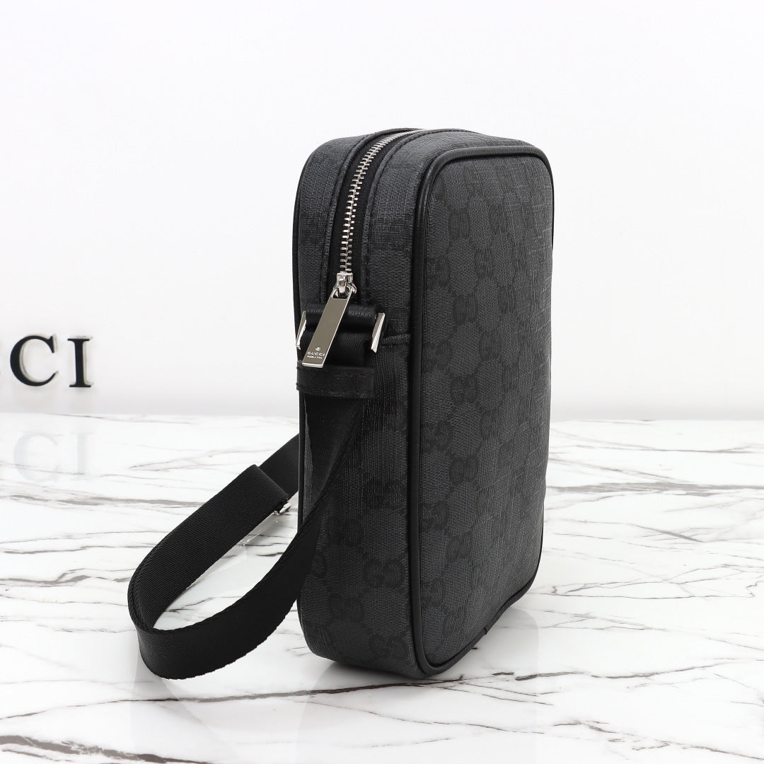 Gucci 2026 Essence Classic Mini Bag 20cm Black Canvas Leather