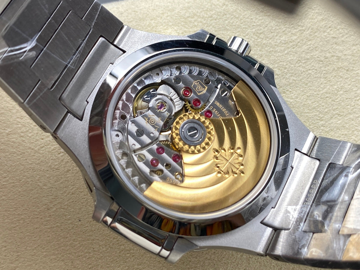 PATEK Nautilus 35.2mm Silver Green Diamond
