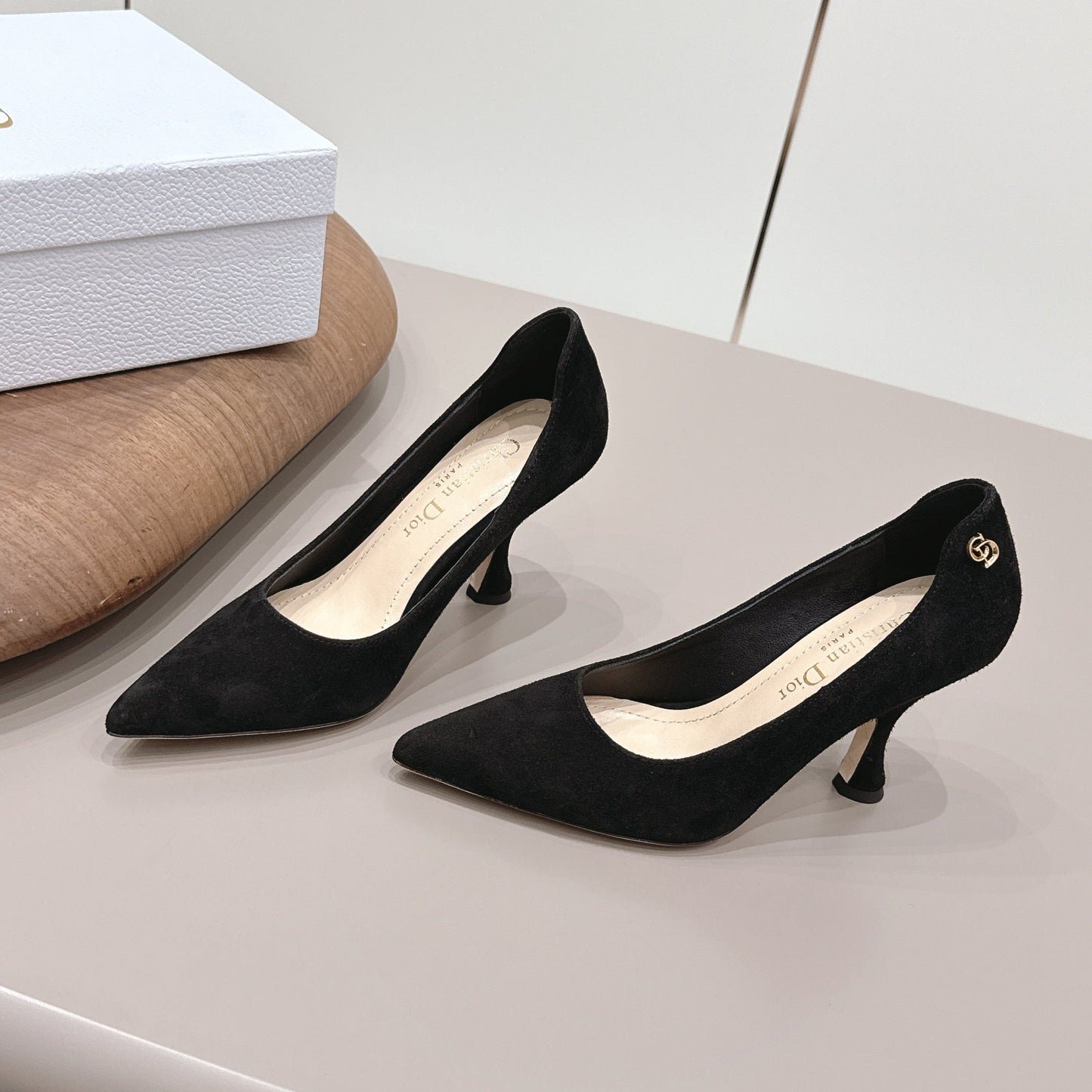 CD 26A Pump 95 Black Suede Sheepskin 738294
