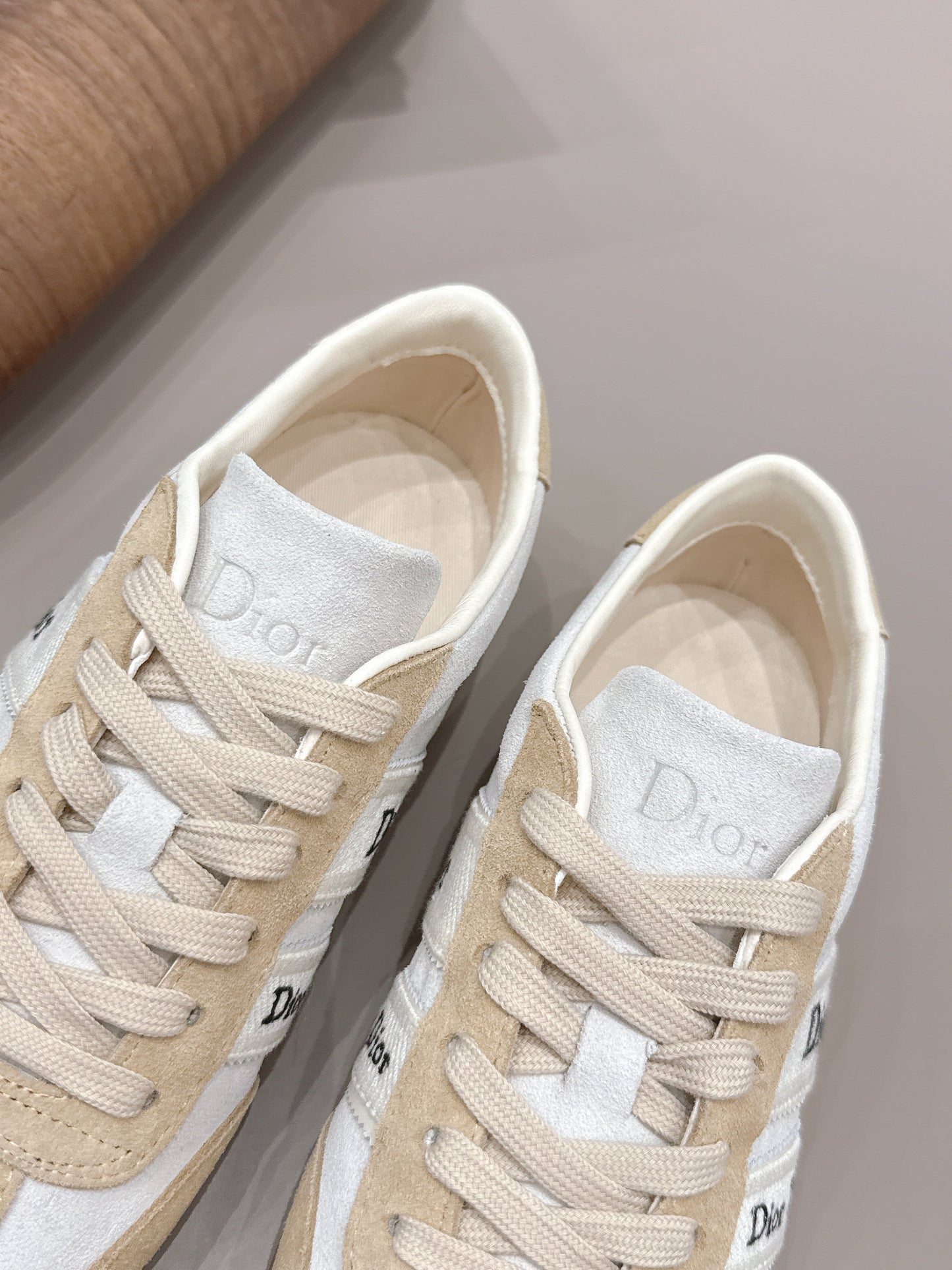 CD 26A Casual Sneakers Suede