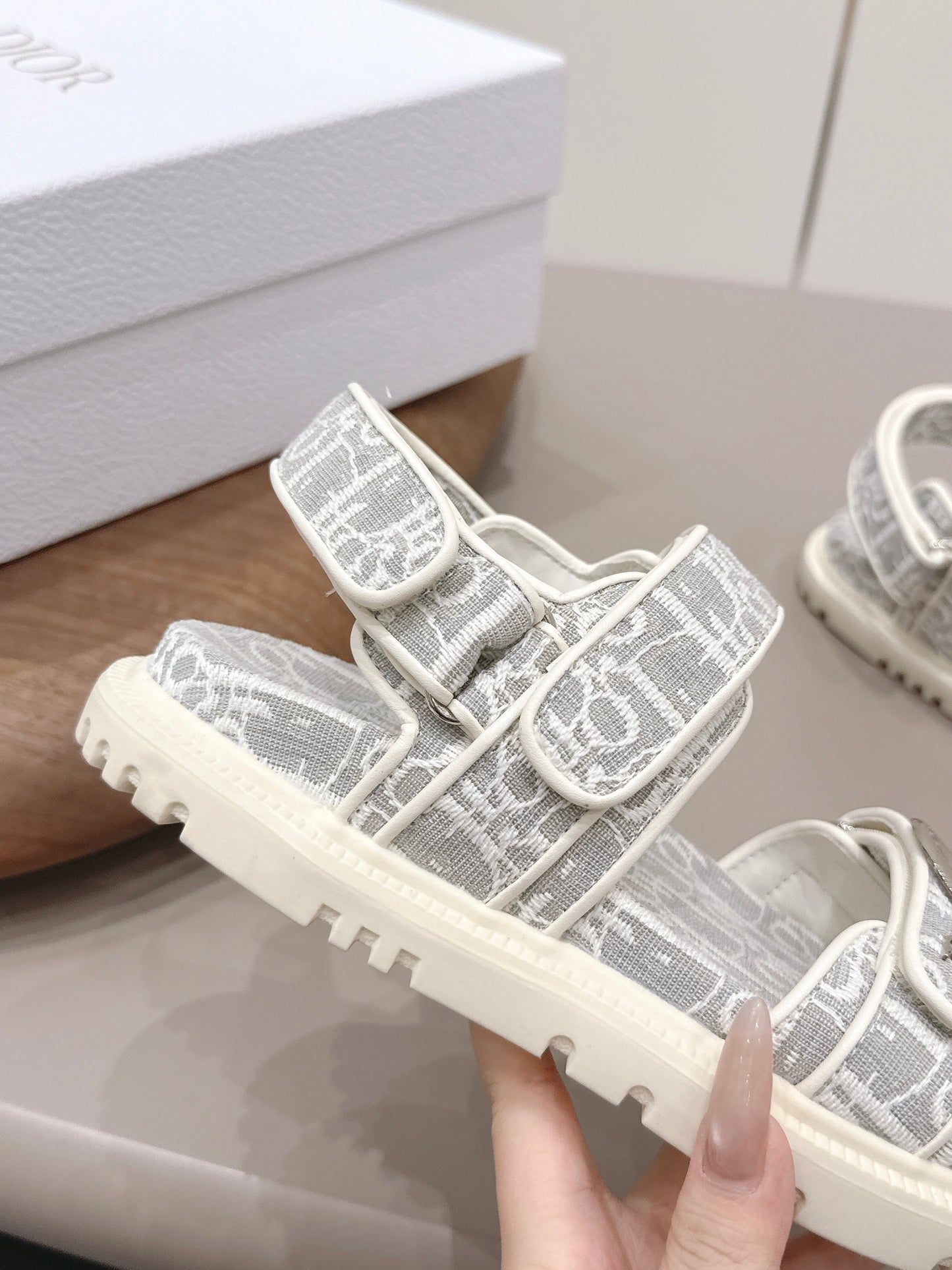 CD 26A Platform Sandal Jacquard Embroidered Fabric