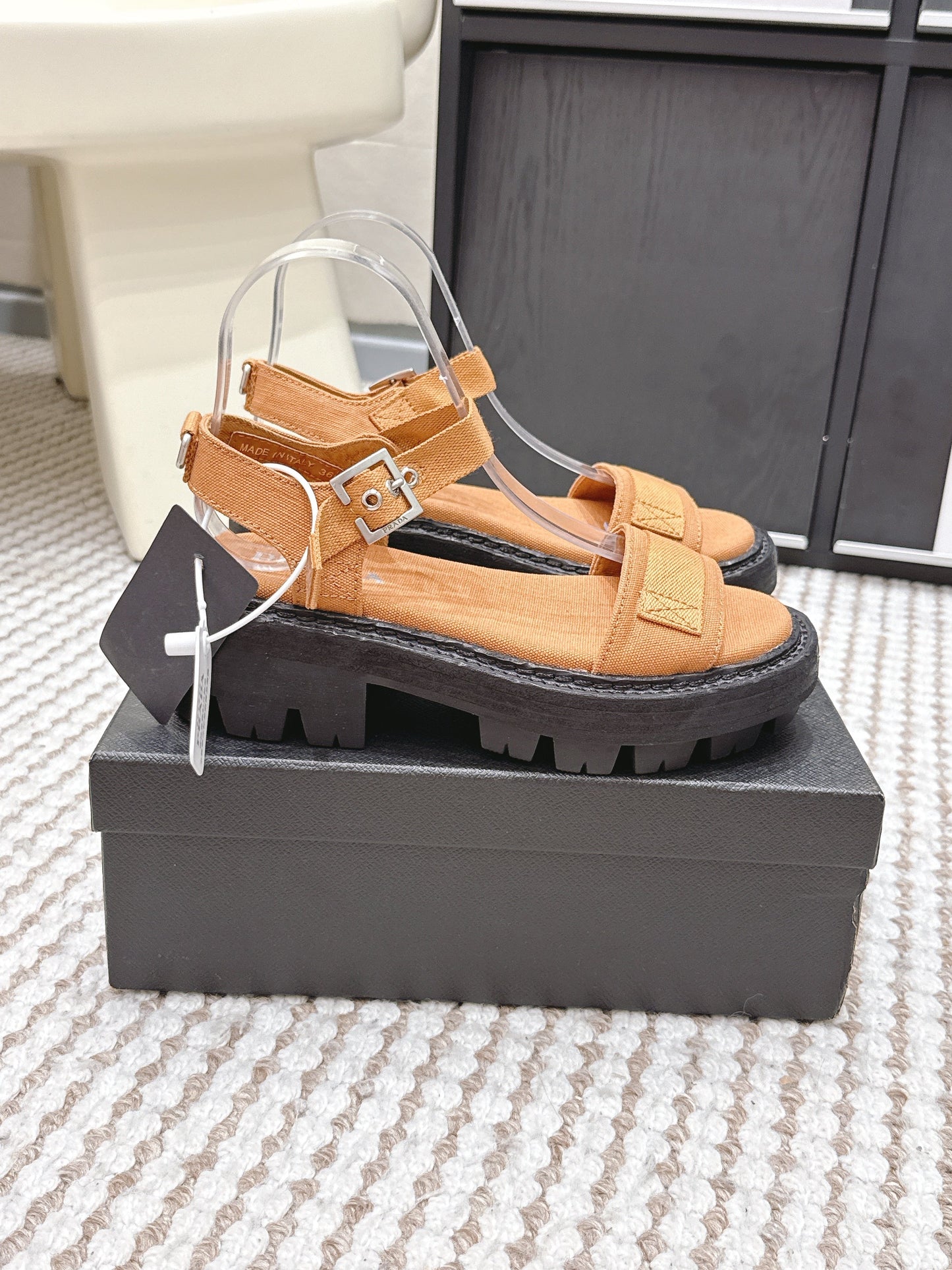 PRA 2026S Roman Sandals Tan Brown Canvas 657523