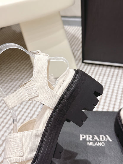 PRA 2026S Platform Sandals White Black Canvas 657527
