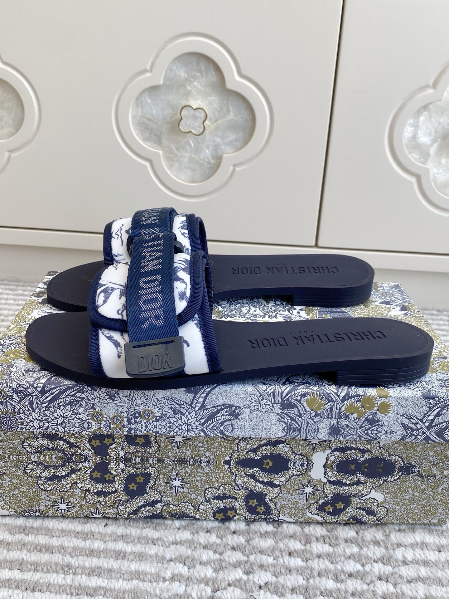 CD 26s Flat Slippers Navy Blue Canvas Rubber 648134