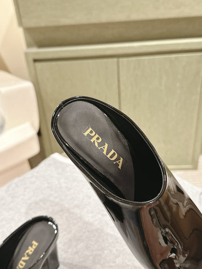 PRA 2026S High Heel Mule 75 Black Patent Leather 657675
