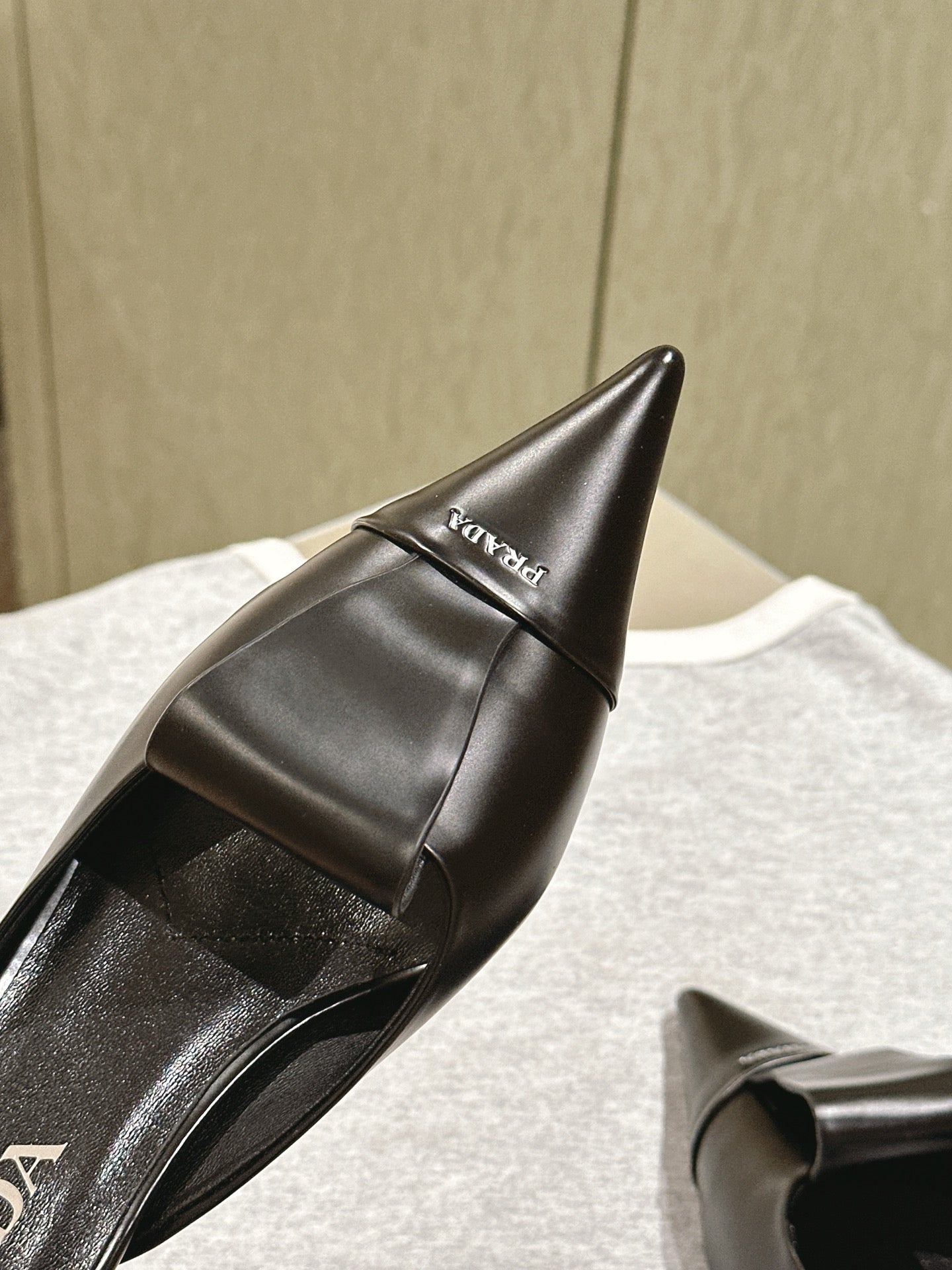 PRA 2026S High Heel Mule 80 Black Sheepskin 657665