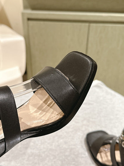 CD 26s High Heel Sandal 65 Black Sheepskin 661537