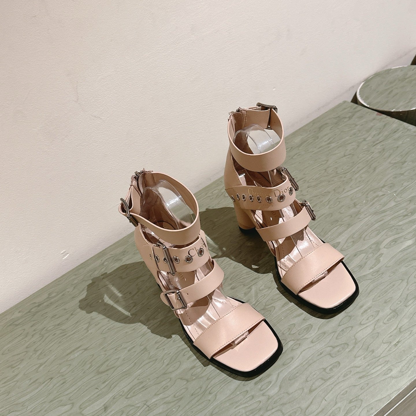 CD 26s High Heel Sandal 65 Beige Sheepskin 661538