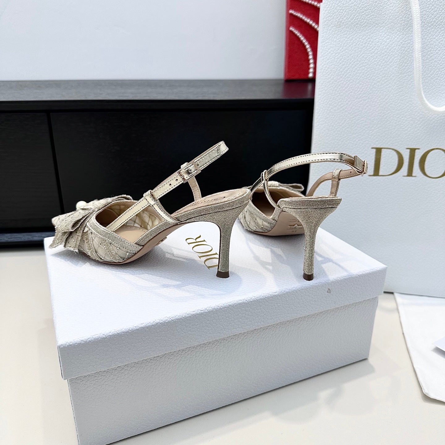 CD 26 Slingback 85 Champagne Beige Mesh Leather 622213