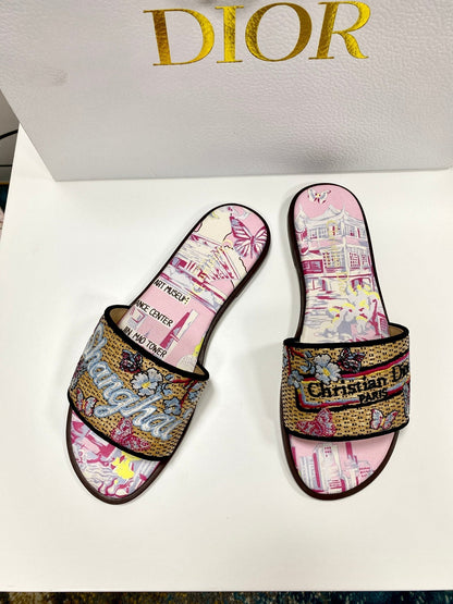 CD 26s Embroidered Sandals Pink Beige Multicolor Canvas Leather 683005