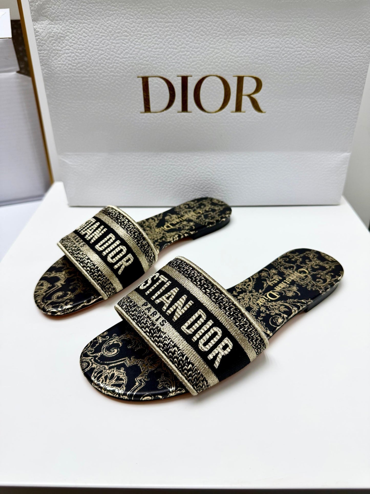 CD 26s Embroidered Sandals White Gold Genuine Leather 683023