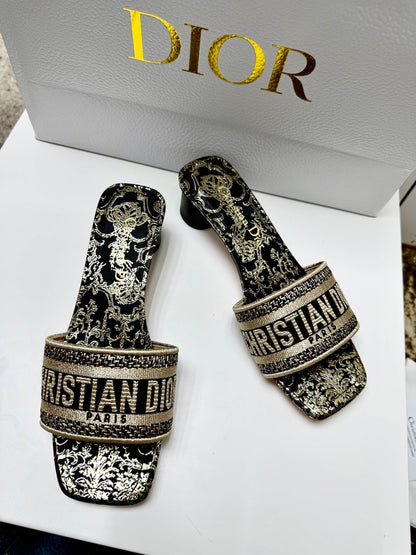 CD 26s Embroidered Sandals Black Gold Genuine Leather 683025