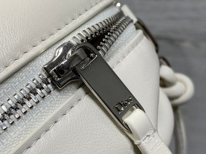 Dior 2026 Bow Pouch 20cm White Lambskin 284143