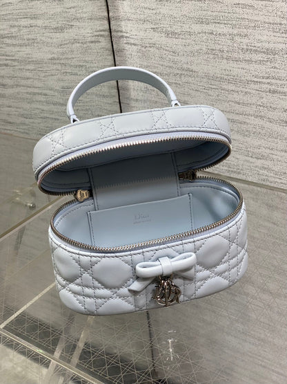 Dior 2026 Vanity Bag 17.5cm Cannage Lambskin 289248