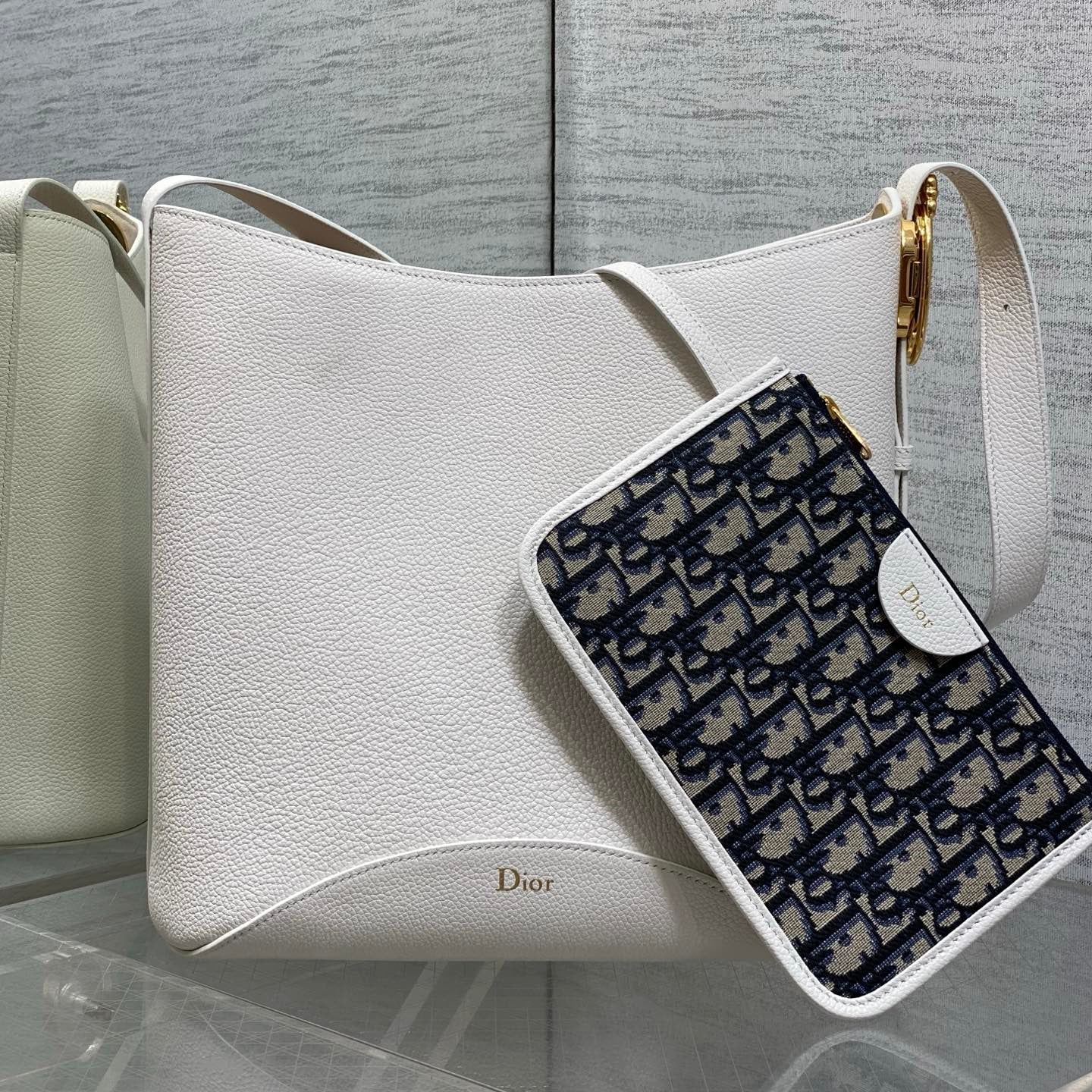 Dior 2026 Medaillon Bucket Bag 26.5cm Grained Cowhide 289070