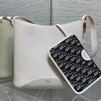 Dior 2026 Medaillon Bucket Bag 26.5cm Grained Cowhide 289070