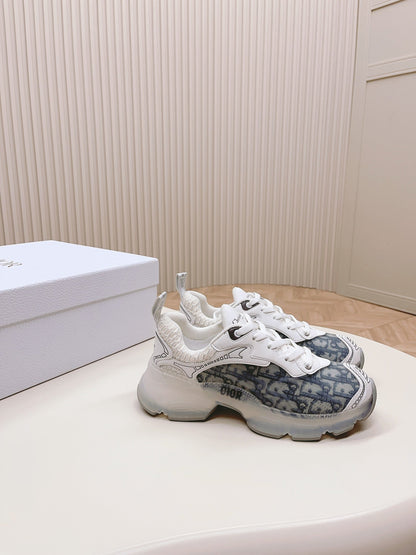 CD 26s Chrono Sneakers White Blue Canvas Rubber Mesh 643750