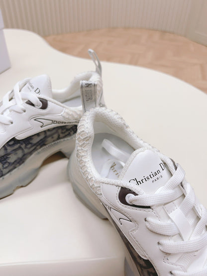 CD 26s Chrono Sneakers White Brown Canvas Rubber Mesh 643749