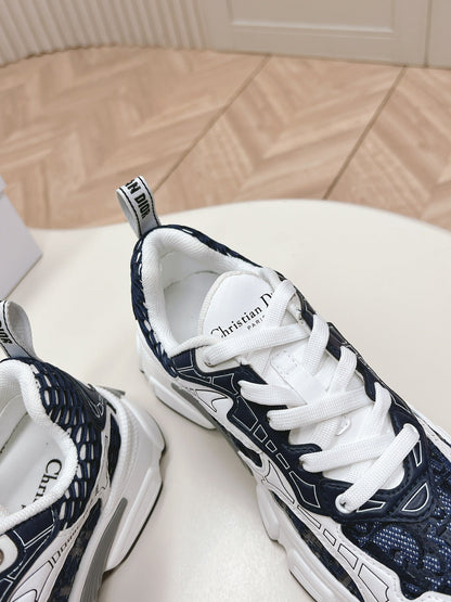 CD 26s Chrono Sneakers White Navy Blue Cowhide Mesh 643751