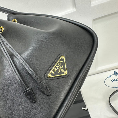 Prada 2026 Darling Bucket Bag 22cm Calfskin
