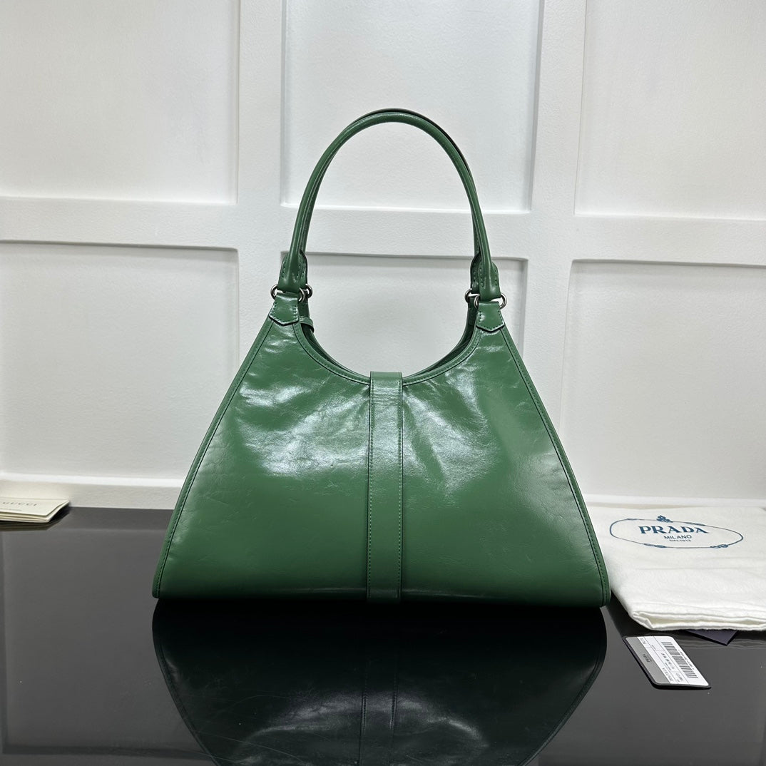 Prada 2026 Soft Lux Medium Tote Bag 39cm Patent Calfskin