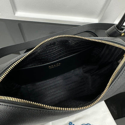 Prada 2026 Darling Soft Handbag 25cm Calfskin