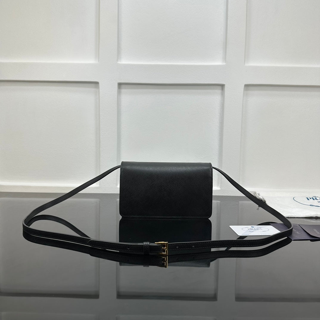 Prada 2026 Embleme Shoulder Bag 24.5cm Calfskin