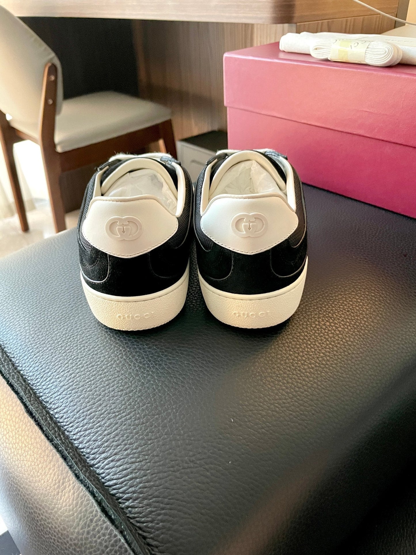 GG 26 Sneaker Black White Suede Sheepskin 632811