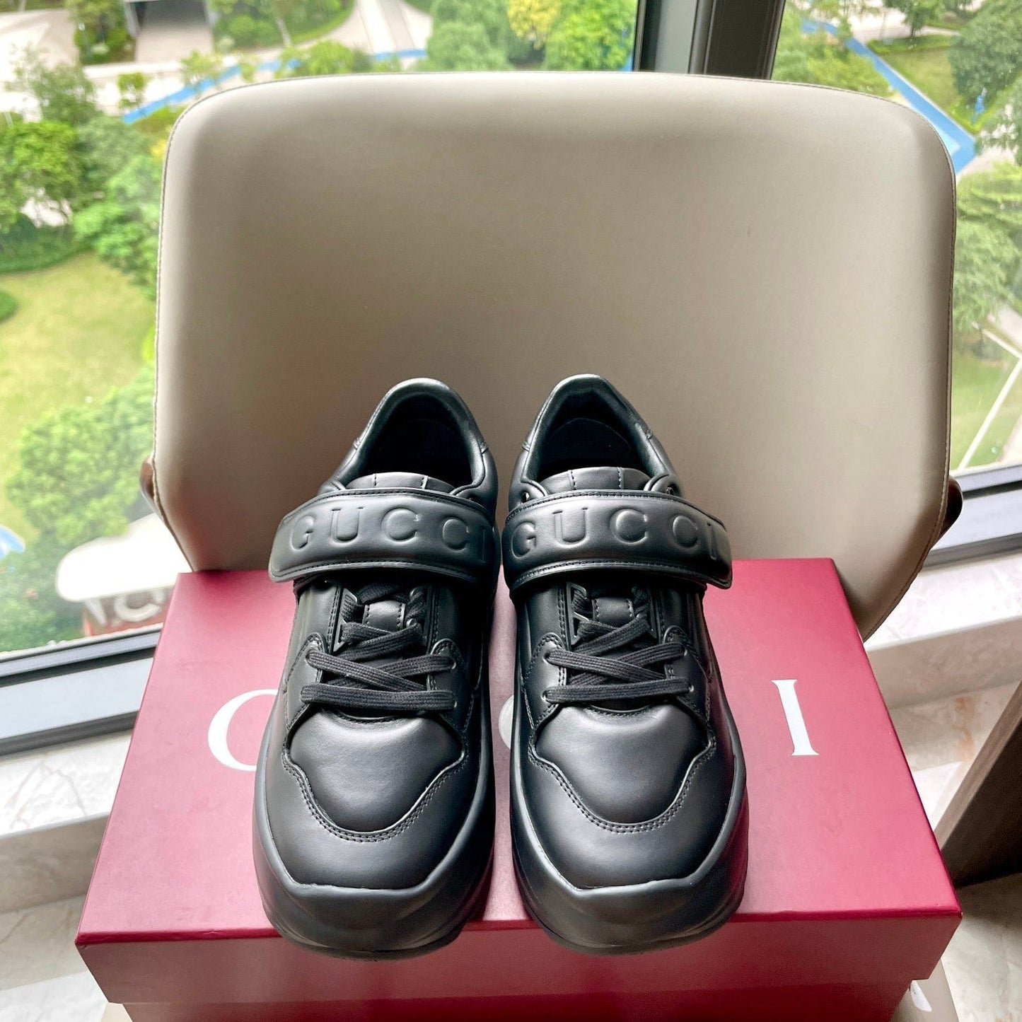 GG 26 Platform Sneaker Black Sheepskin 632853