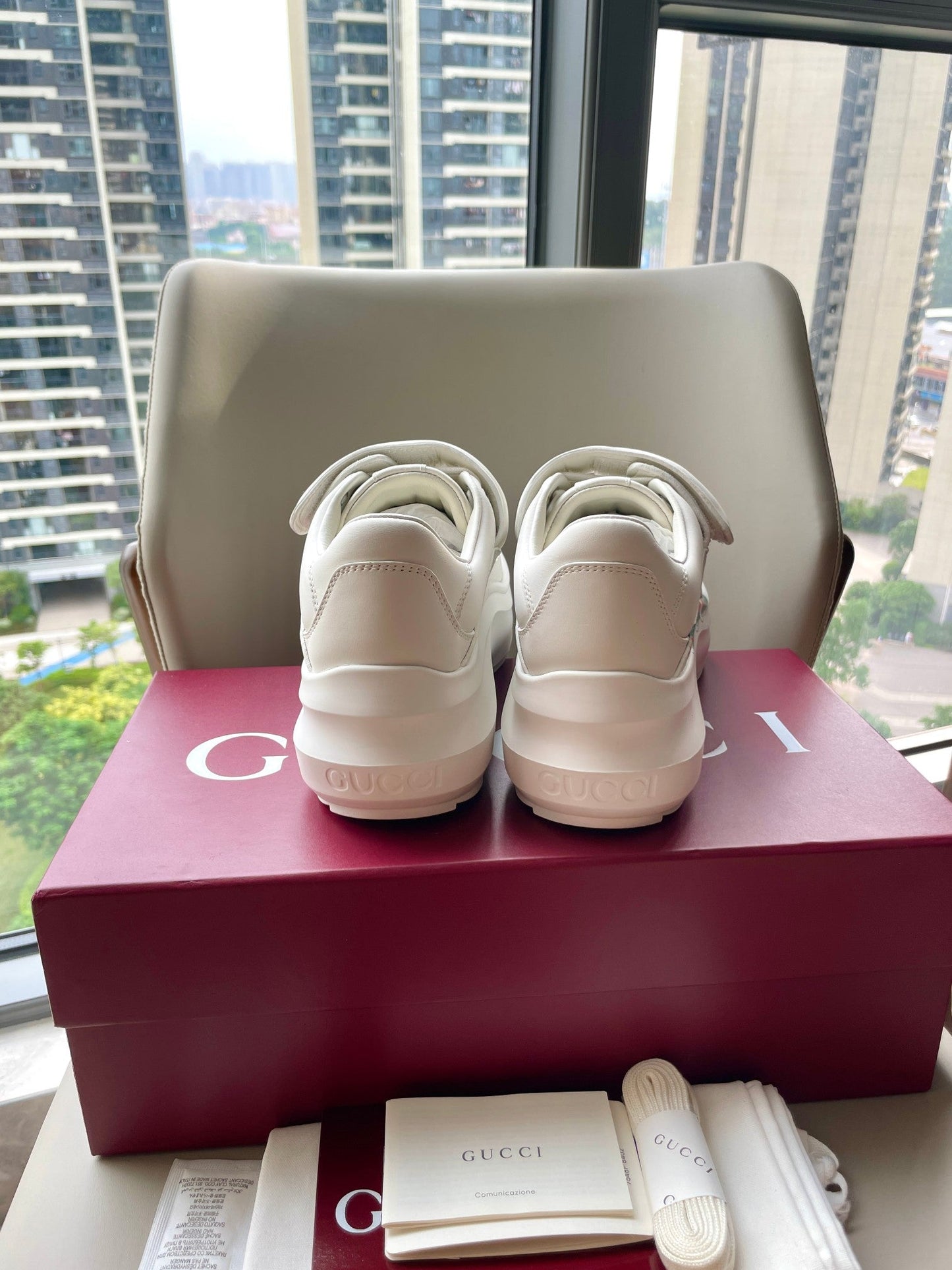 GG 26 Platform Sneaker White Red Sheepskin 632852