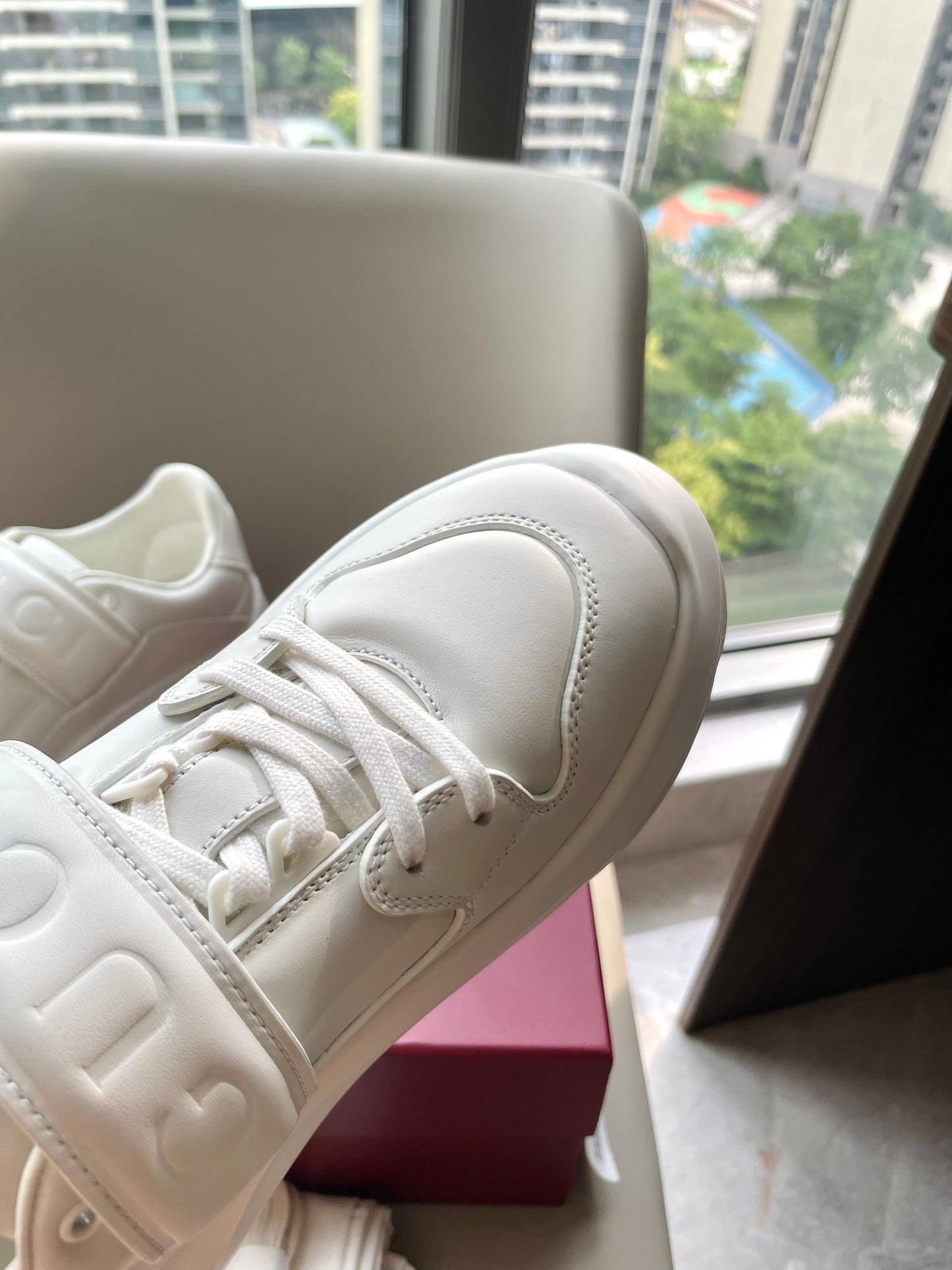 GG 26 Platform Sneaker White Sheepskin 632854