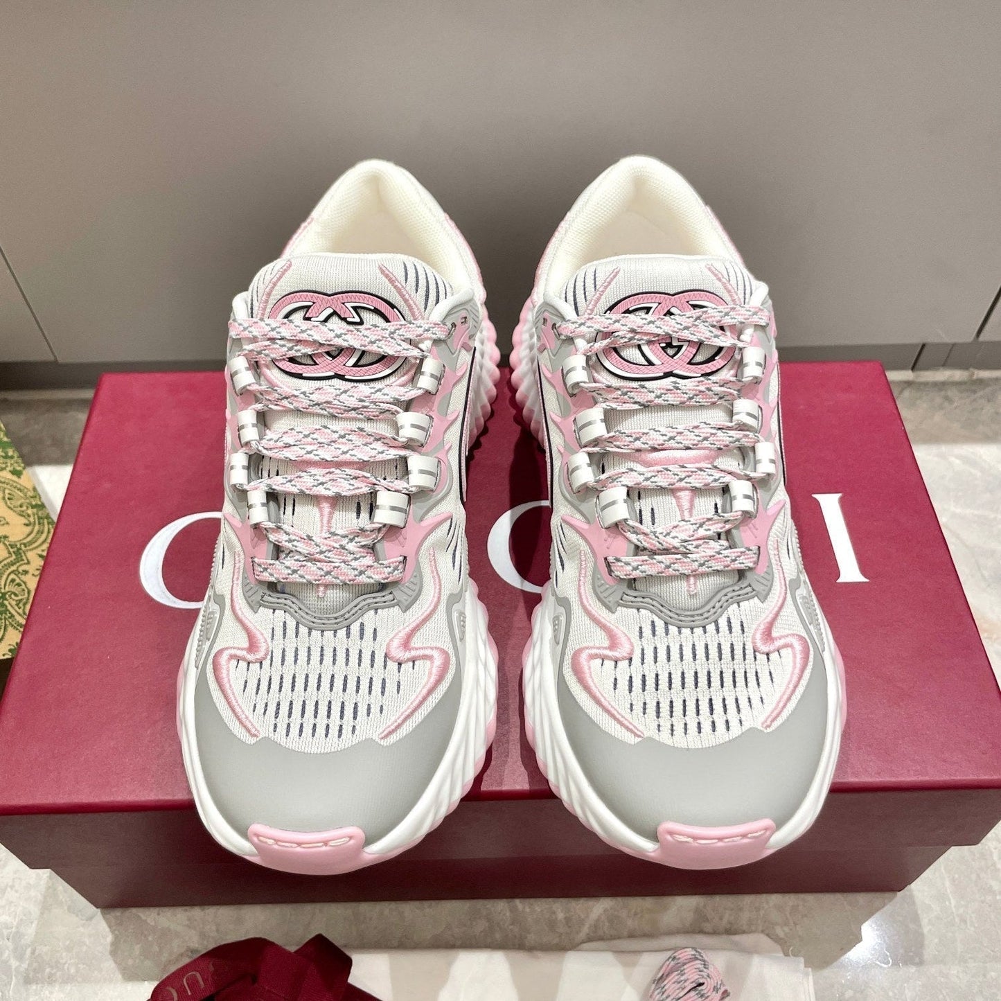 GG 26 Casual Sneakers Gray Pink Mesh Cowhide 632858