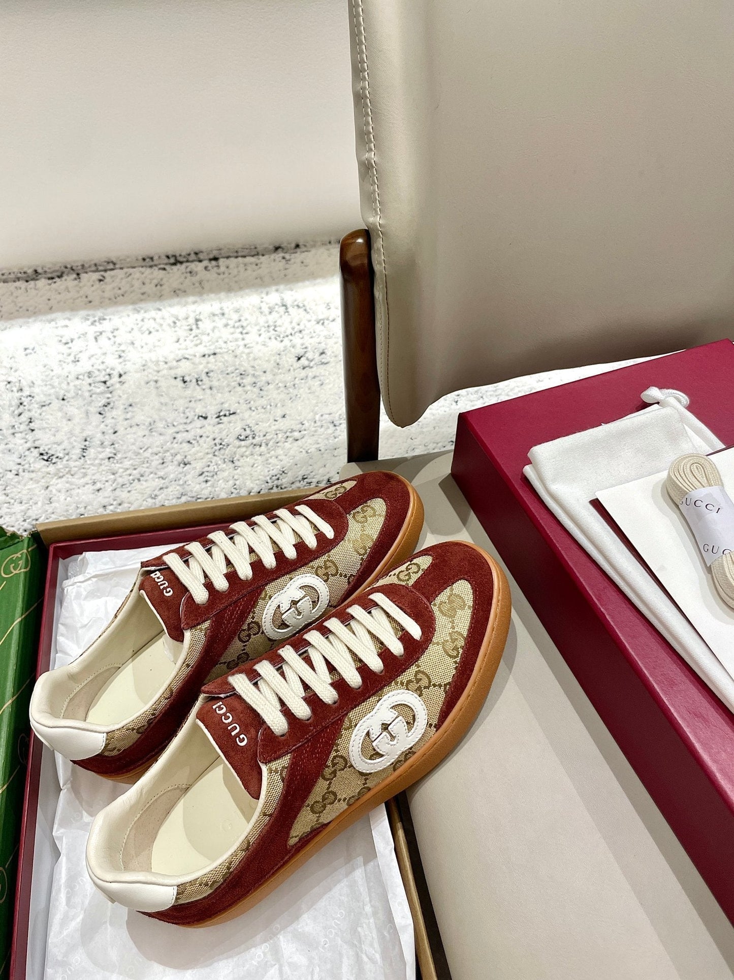GG 26 Sneaker Dark Red Canvas Suede 632817