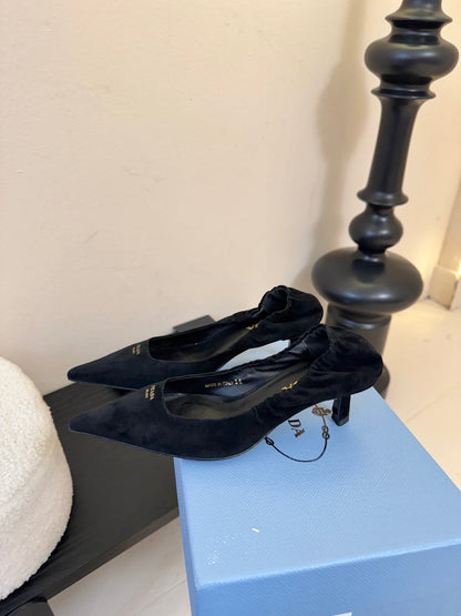 PRA 26S Pointed Toe Low Heels 60 Black Suede 627409