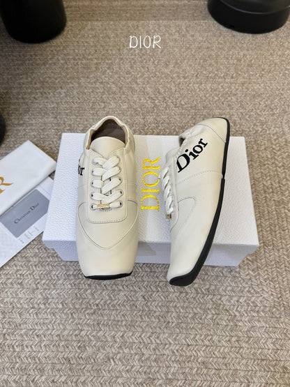 CD 26A Square Toe Casual Sneakers Cowhide Fabric