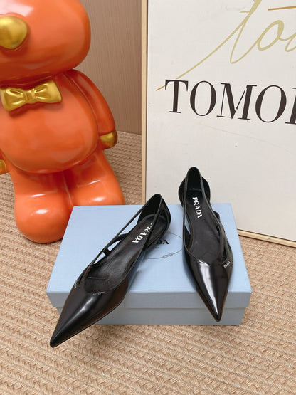 Prada 2026 Slingback Pumps Glossy Leather 854638