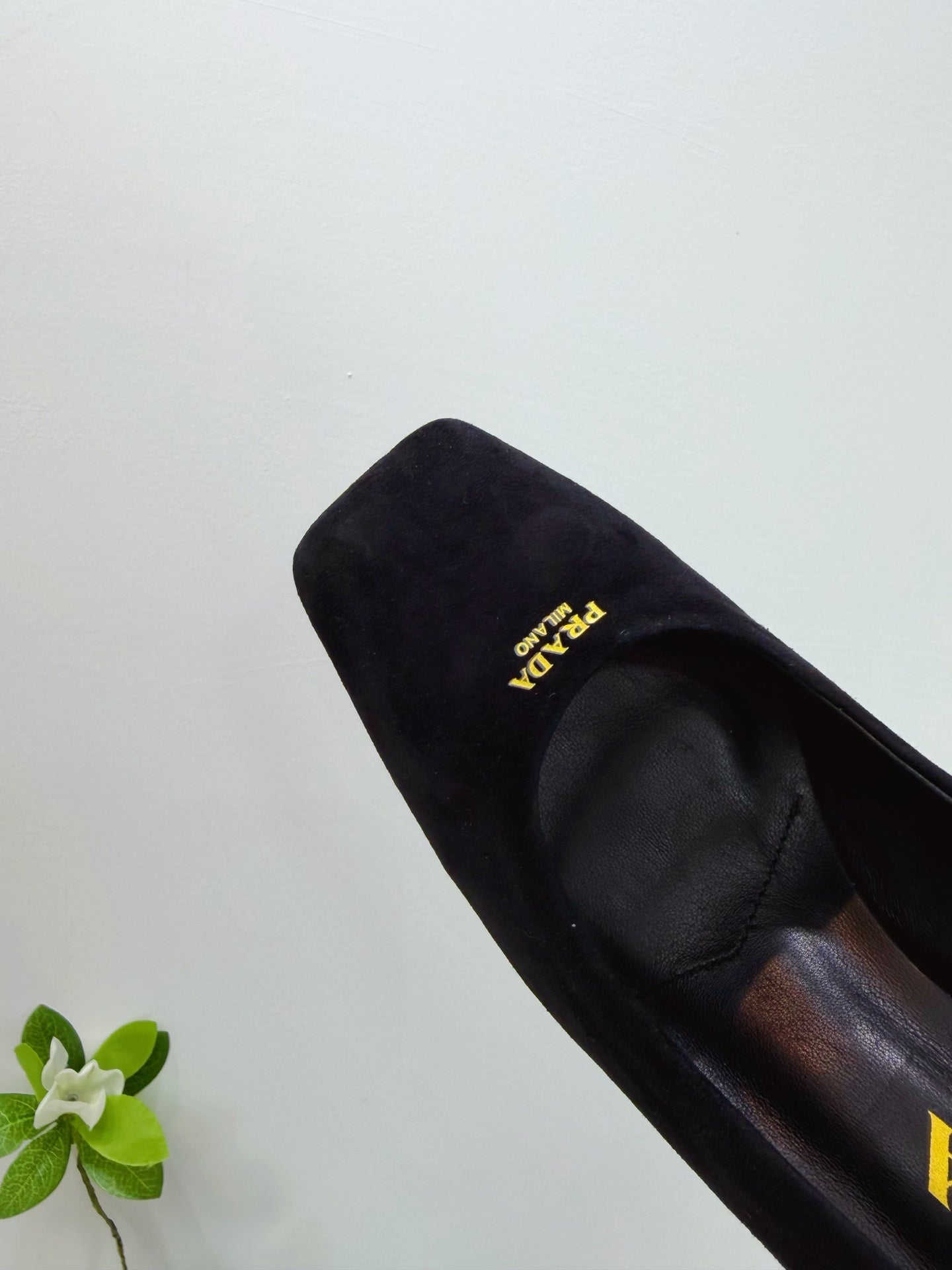 PRA 26SS Square-toe Block Heels  85 Black Suede 592360