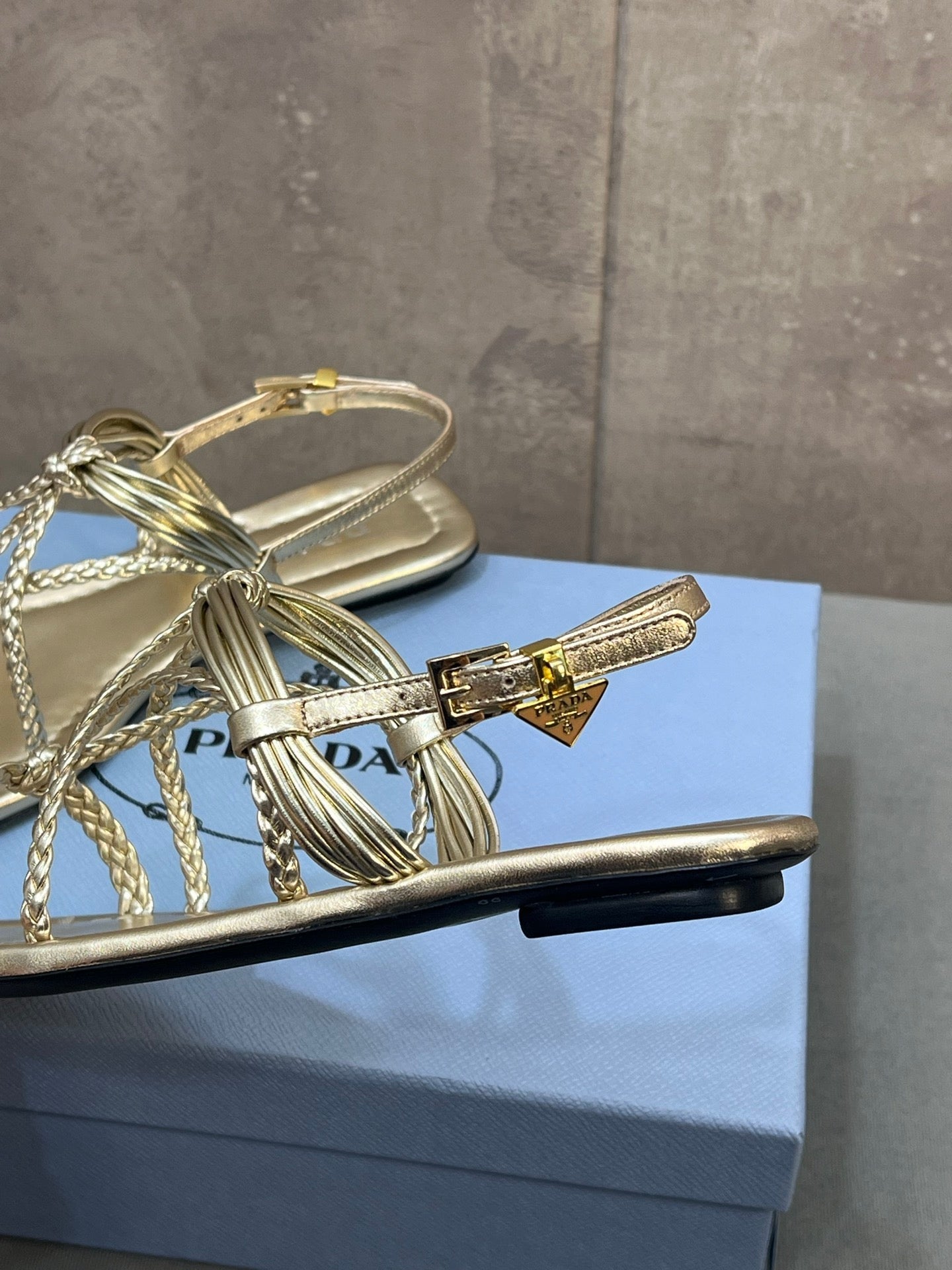 Prada 2026 Sandal Lambskin 856766