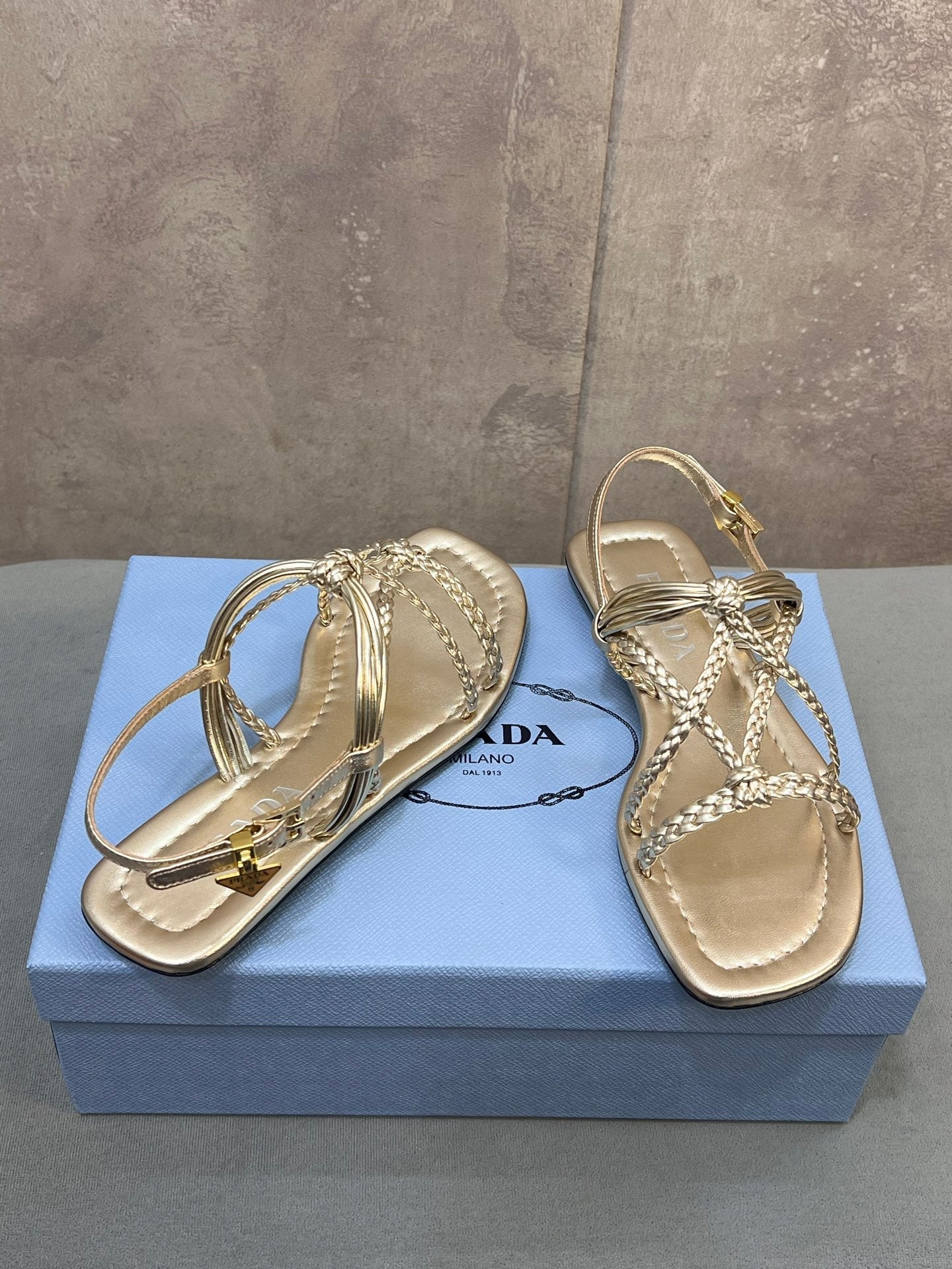 Prada 2026 Sandal Lambskin 856766