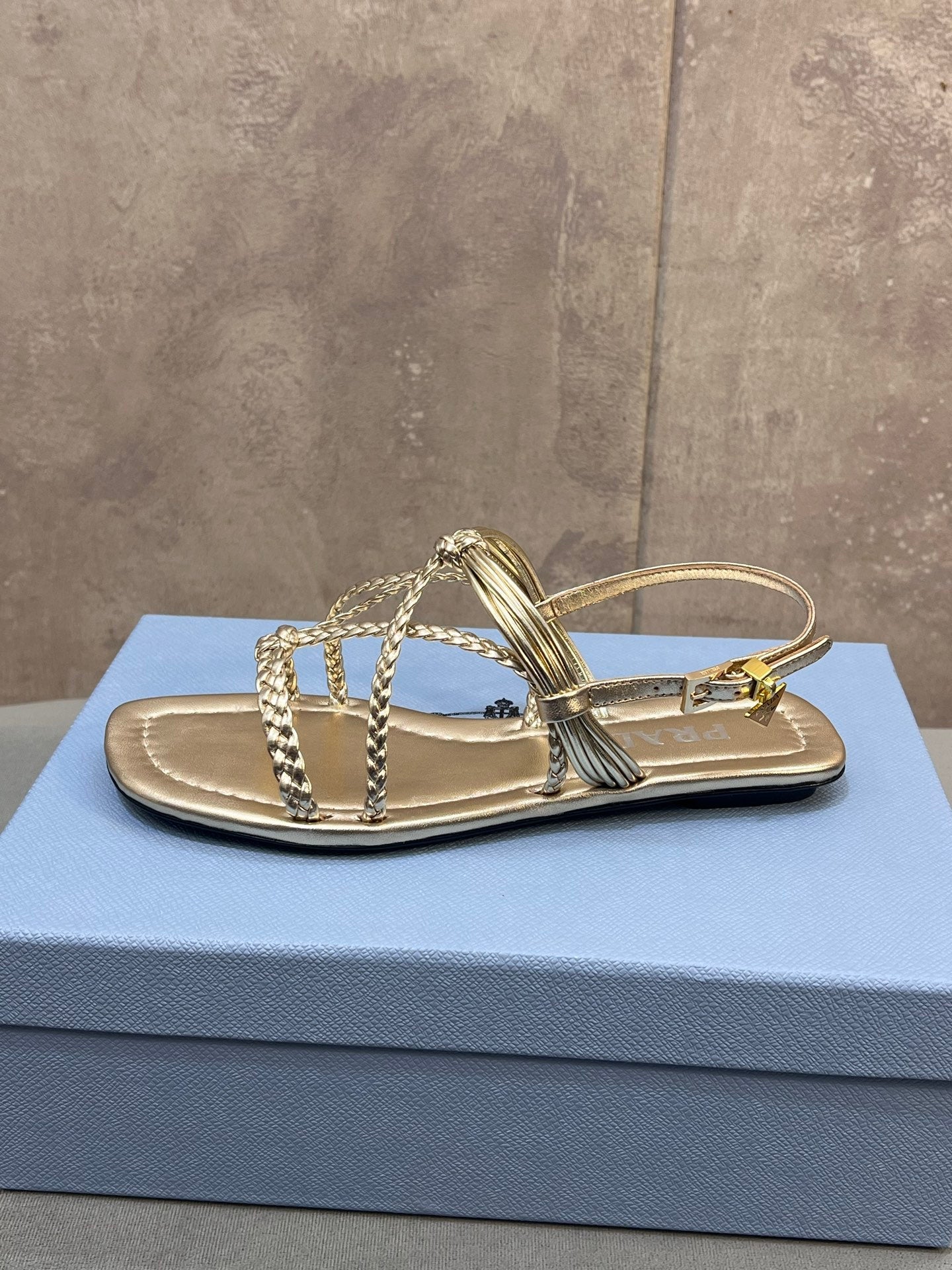 Prada 2026 Sandal Lambskin 856766