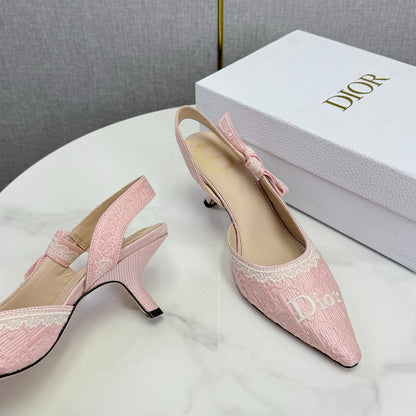 CD 26 Embroidered Slingback 65 Pink Canvas 620370