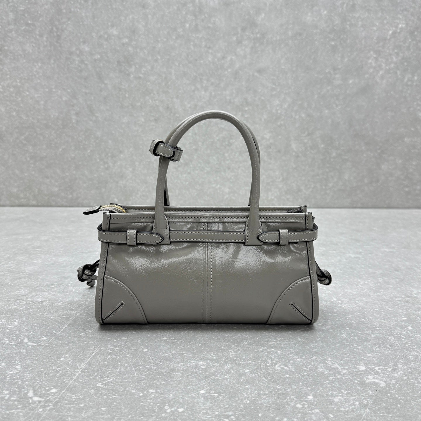 Prada 2026 Bonnie Bag 24cm Gray Leather