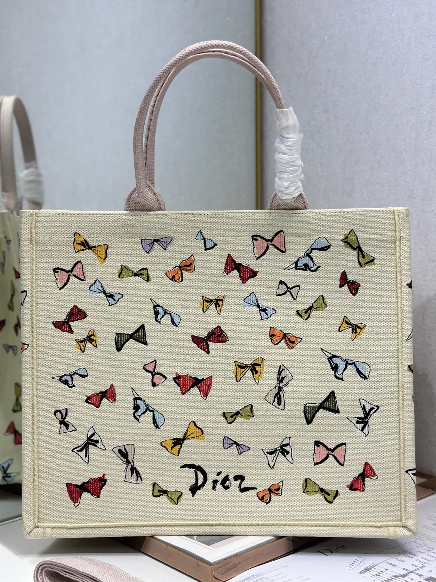 Dior 2026 Multicolor Bow Book Tote Bag Canvas 289511