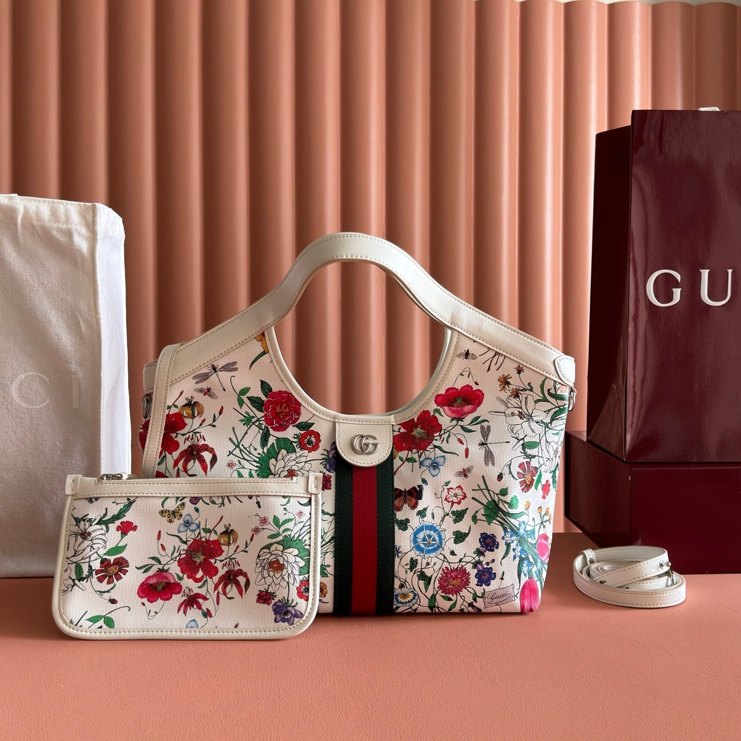 Gucci 2026 Giglio Flora Large Tote Bag Leather