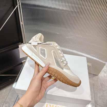 CD 26s Sneakers Beige Suede Cowhide 683904