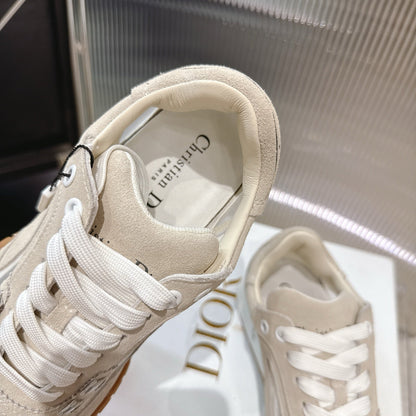 CD 26s Sneakers Beige Suede Cowhide 683904