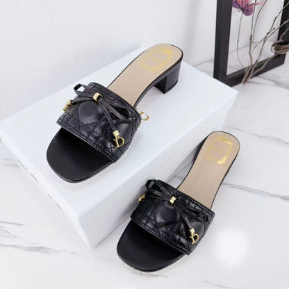 CD 26s Slippers Cowhide