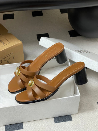 CD 26 Chunky Heel Sandals 50 Tan Leather 593523